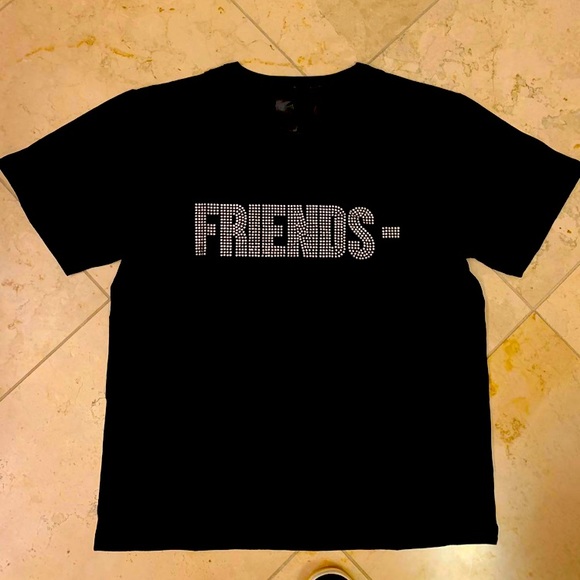 Vlone t shirt